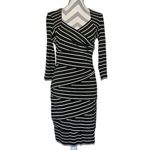 ​NWT White House Black Market Striped Ruched Slimming Sheath Dress Size 10